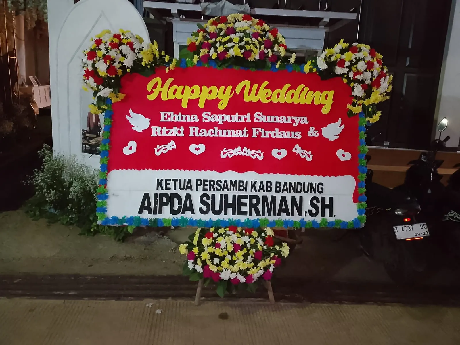 Toko bunga papan majalaya