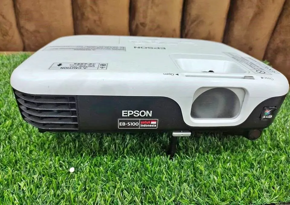 Sewa Proyektor untuk Seminar Workshop dan Launching Produk Premium