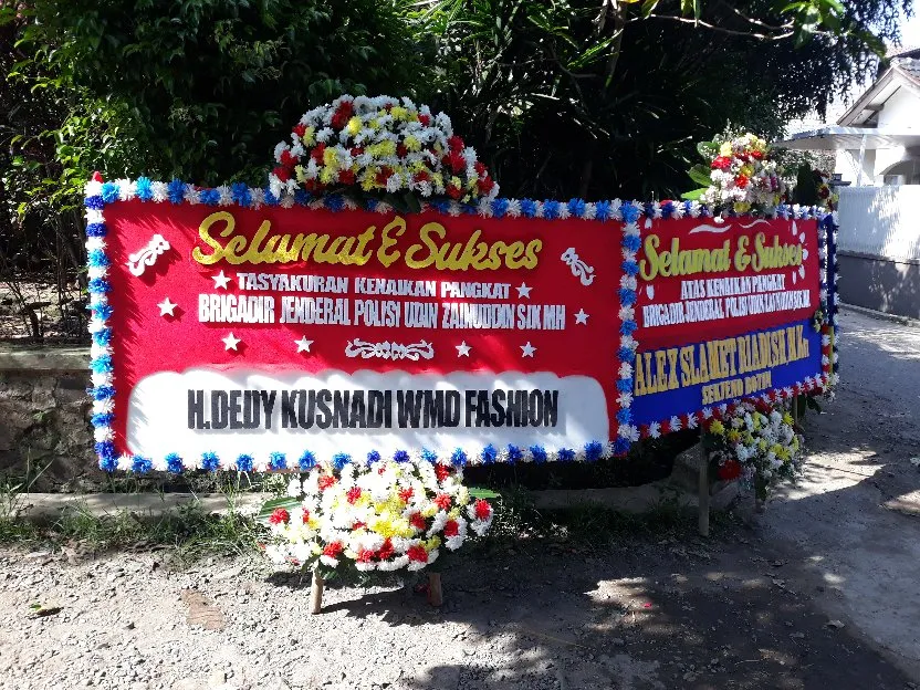 papan bunga majalaya