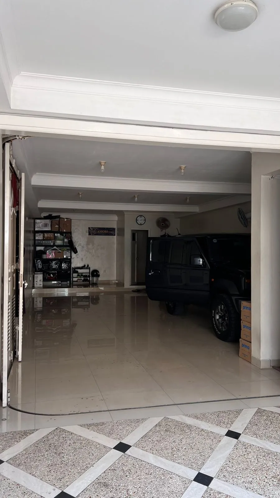 Rumah 2 lantai siap huni lokasi bebas banjir & strtaegis di jakarta pusat