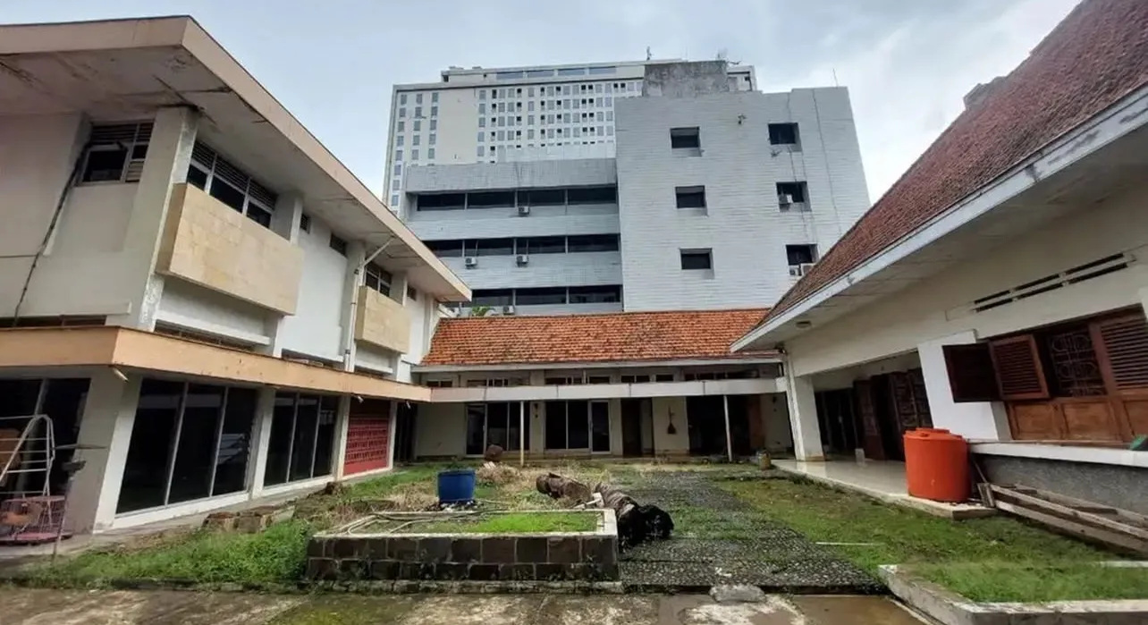Jual Rumah Tua Bagus di Jalan Ahmad Yani Kota Semarang