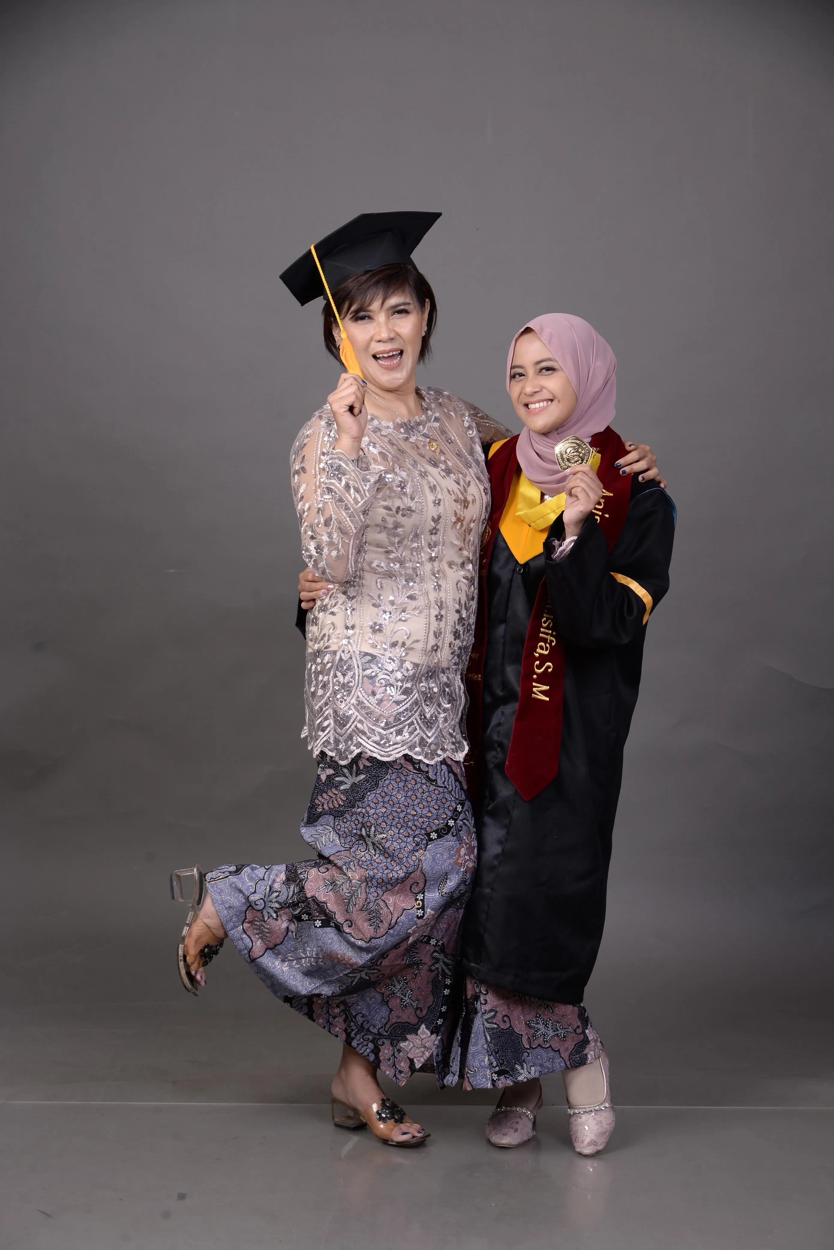 Pilihan Anak Muda, Kebaya Modern Wisuda, Tunangan, Rok Songket, Tapanuli, NENG LINA KEBAYA