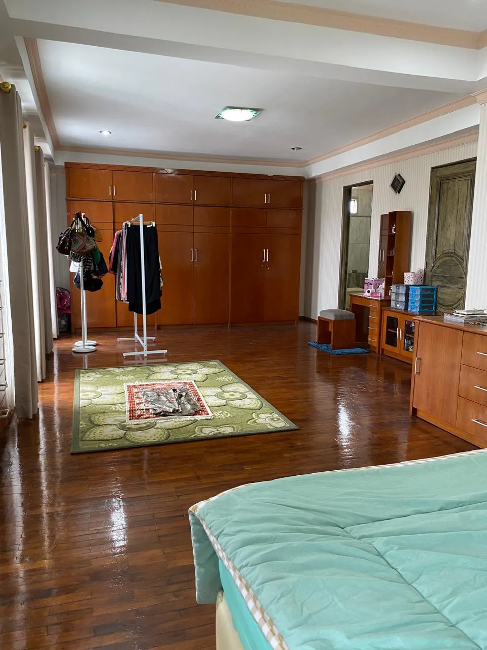 Rumah kokoh siap huni di pondok indah jakarta selatan