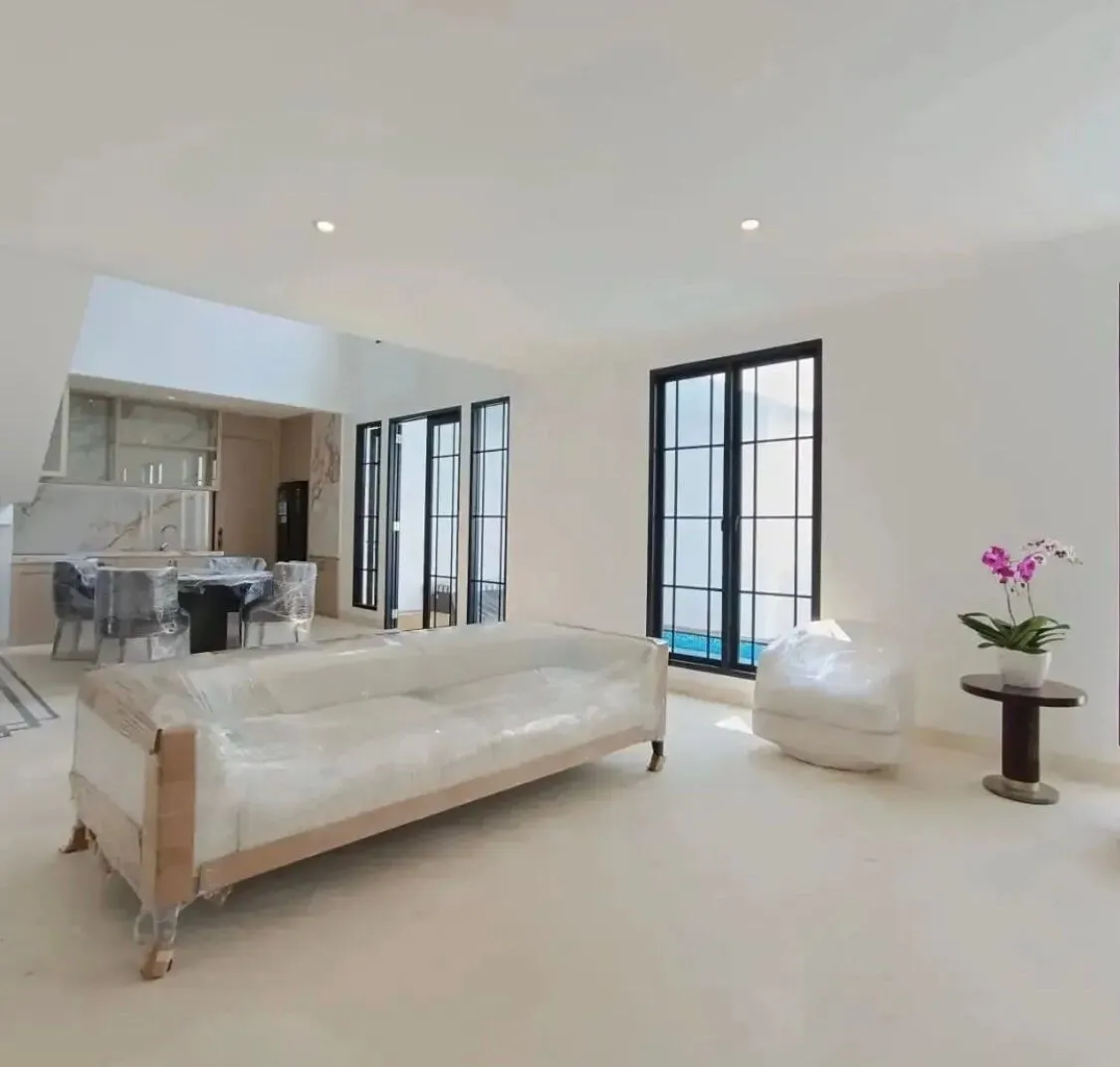 Rumah mewah classic modern siap huni di bintaro sektor 9