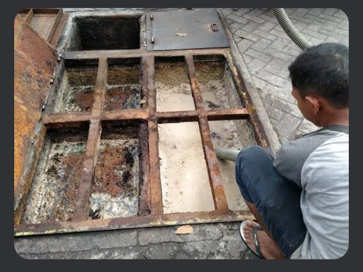 Sedot WC Sukaragam Serang Baru