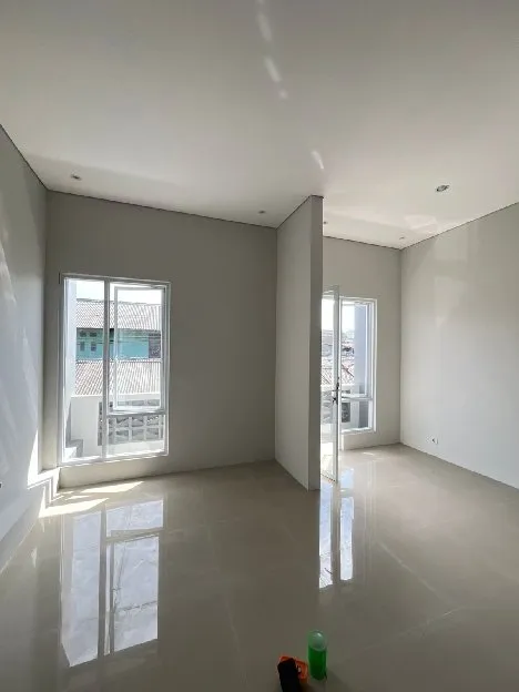 jual Rumah Bagus Nyaman dekat Pakuwon Mall UGM UPN Sleman Yogya di Minomartani