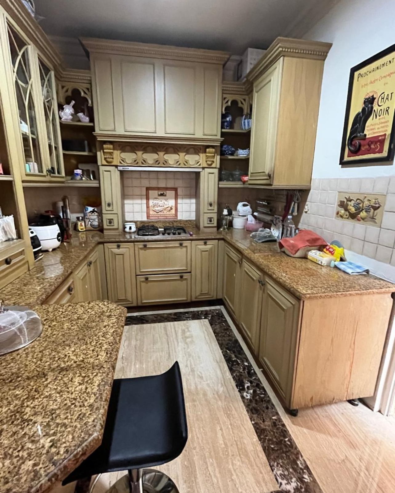 Jual Rumah Luas 2 Lantai di Taman Beverly Golf Tangerang Shm