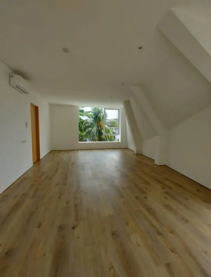 Rumah baru desain tropical modern siap huni di pondok indah jakarta selatan