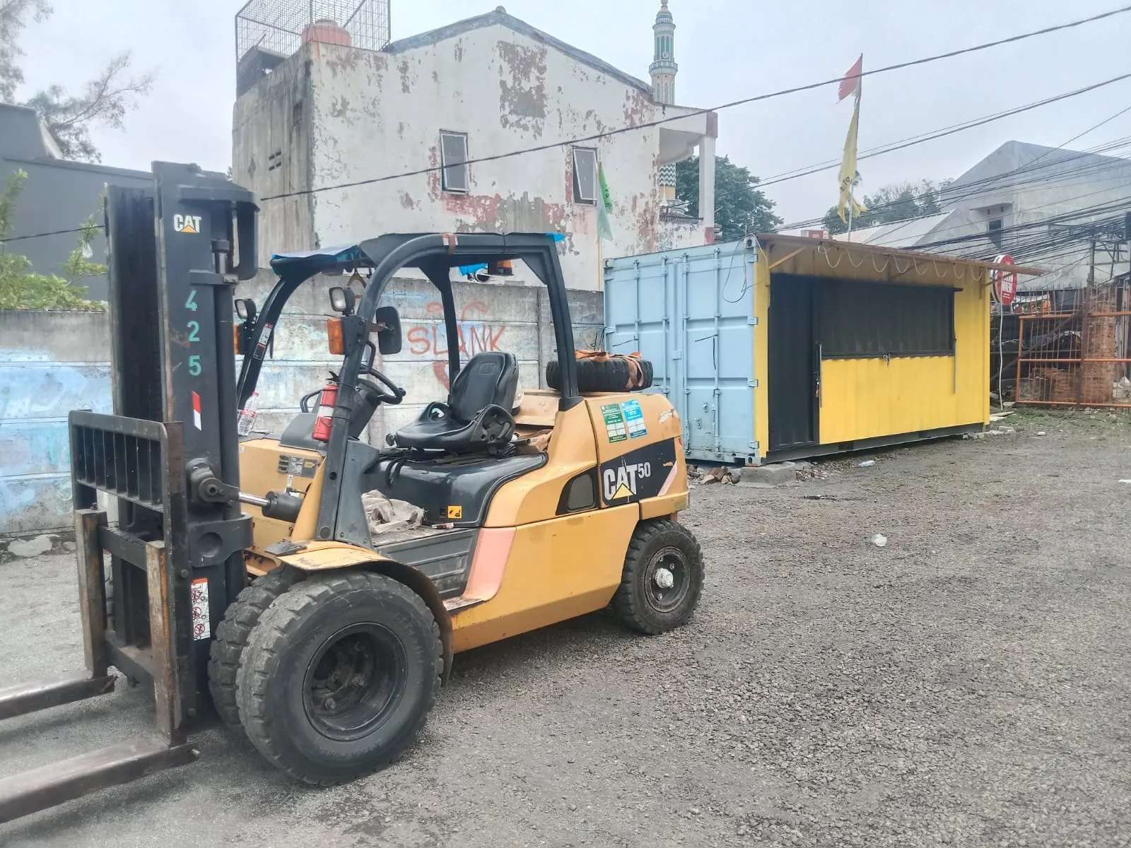 Inovatif - Jasa Sewa Rental Forklift Kuningan, Tebet Di Jakarta Selatan Termurah