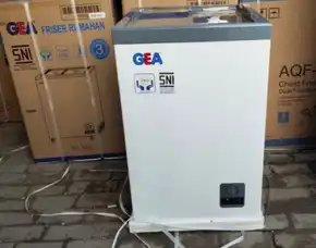 Frezer Kaca 100liter Ukuran Kecil Untuk Eskrim