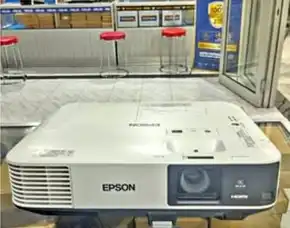 Sewa Proyektor Untuk Acara Sosialisasi Program Kampus