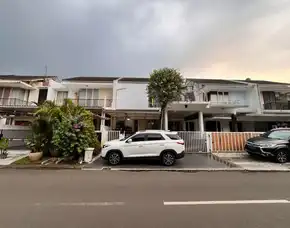 Jual Cepat Harus Segera Deal  Rumah Posisi Boulevard Citra Gran