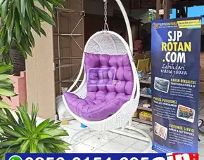 Pengrajin Ayunan Kursi Gantung Rotan Sintetis 1 Penyangga