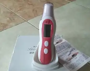 Alat Pengukur Kelembaban Kulit