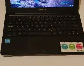 Notebook Asus E202s Series
