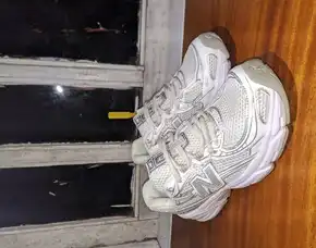 Sepatu Nb 740 White Silver