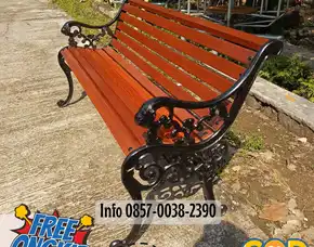 Pabrik Bangku Taman Furniture Klasik Kec Bandar Kedung Mulyo Jombang