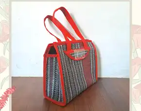 Home Industri Tas Anyaman Plastik Kabupaten Tabalong