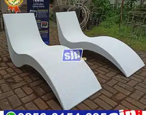 Pengrajin Kursi Santai Kolam Renang Sunbed Sun Lounger Rotan Sintetis  Model Lengkung