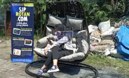 Produsen Ayunan Rotan Sintetis 2 Penyangga Kursi Gantung Rotan Sintetis 2 Penyangga
