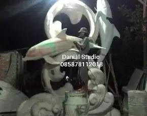 Patung Maskot Ikan
