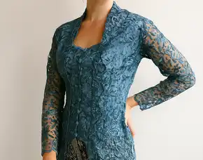 Diskon, Kebaya Modern Tunangan Kutubaru, Manset, Wisuda Kuliah, Samarinda, Neng Lina Kebaya