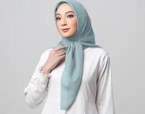 Hijab Voal Segiempat Polos