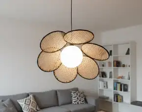 Lampu Gantung Hias Kap Rotan Bunga 6 Kelopak Modern Minimalis (Natural)