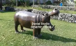 Patung Kudanil