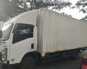 Isuzu Nlr Nlf 6 Speed 2023