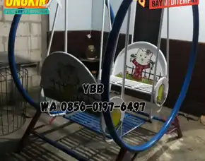 Lagi Ramai Ayunan Besi Playground Anak Outdoor Berkualitas Desa Aan Kec Banjarangkang Klungkung