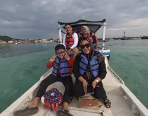 Paket Wisata Karimunjawa 3 Hari 2 Malam Untuk 2 Orang Semarang Karimunjawa Bagus