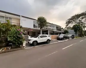 Jual Cepat Harus Segera Deal  Rumah Posisi Boulevard Citra Gran Cantik