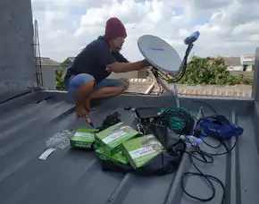 Tukang Cabang Terlengkap Setting Service & Pasang Parabola Dan Antenatv Digital Di Gambir Jak-Pus